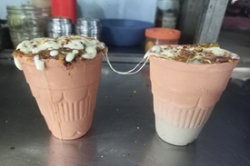 Paneer Makhani Kulhad Pizza